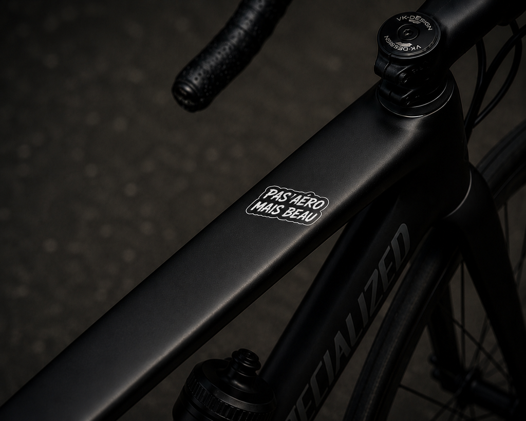 Sticker "PAS AERO MAIS BEAU"